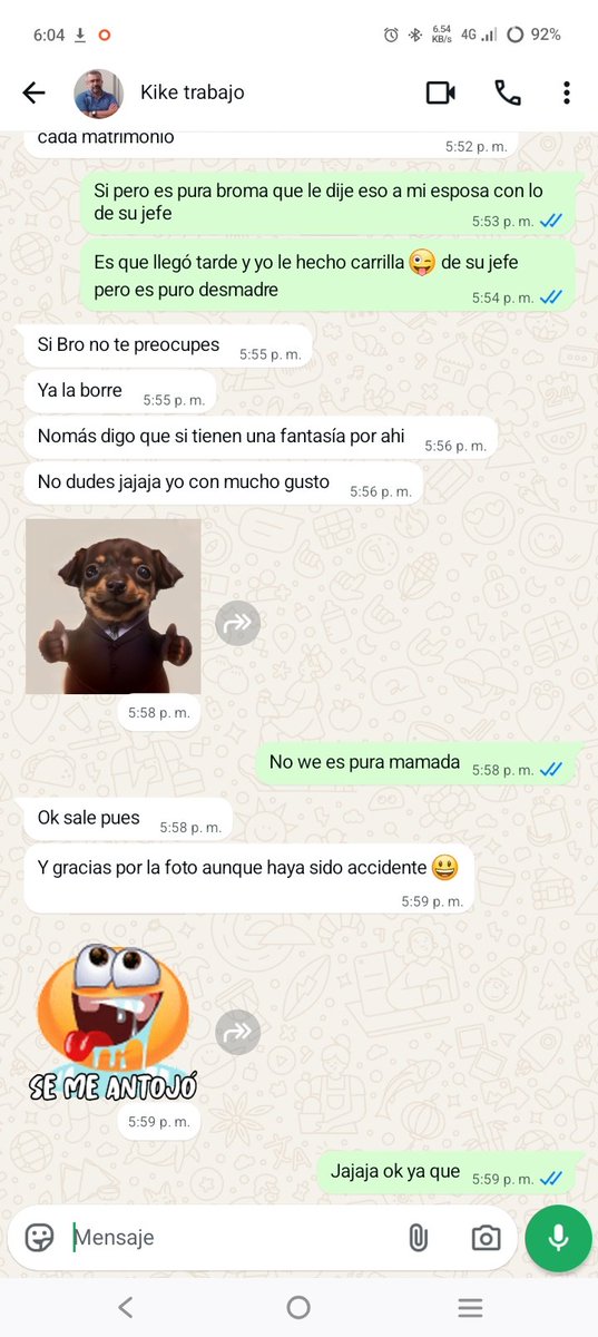 VickPetiteHot tweet media