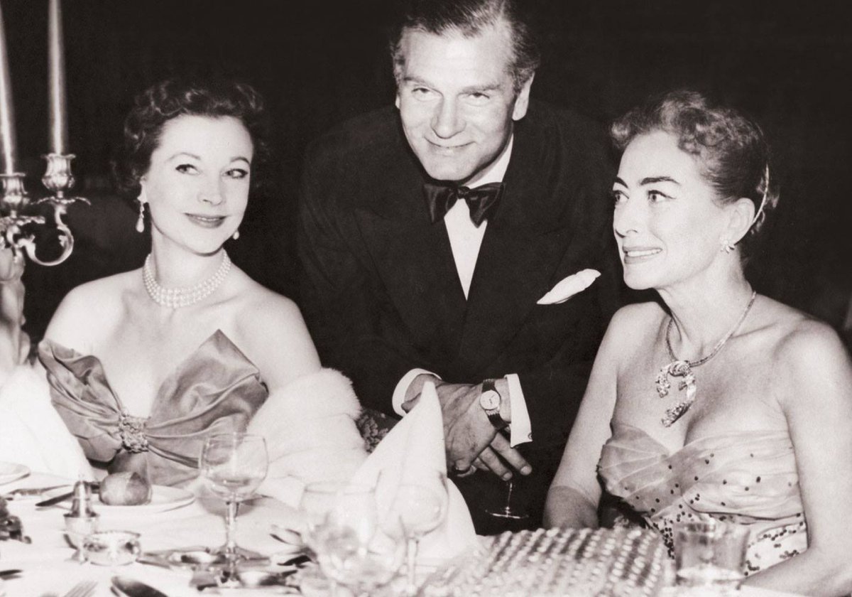 Ahead of the Curve tweet media