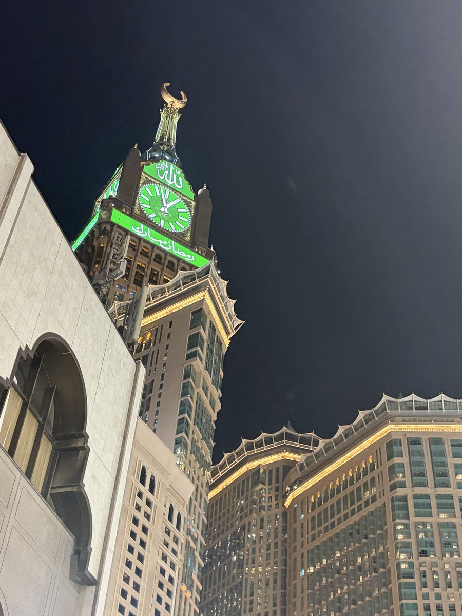 Lujainmoon's tweet photo. اللهمَّ إنك عفوٌّ تُحبُّ العفوَ فاعفُ عنّا https://t.co/vlA0jjpHqH