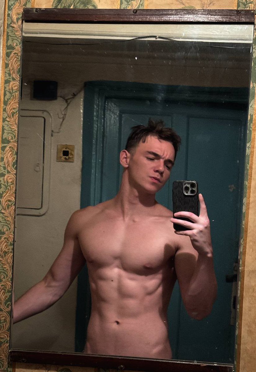 🏳️‍🌈gay king🏳️‍🌈 tweet media