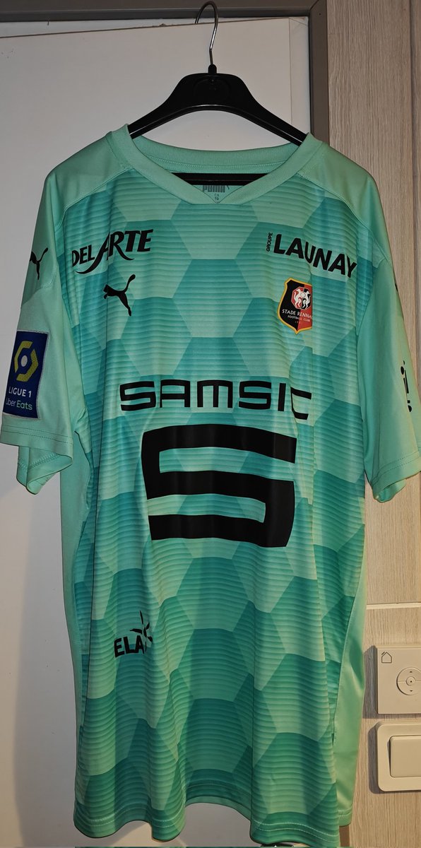 Gurvaninho tweet media