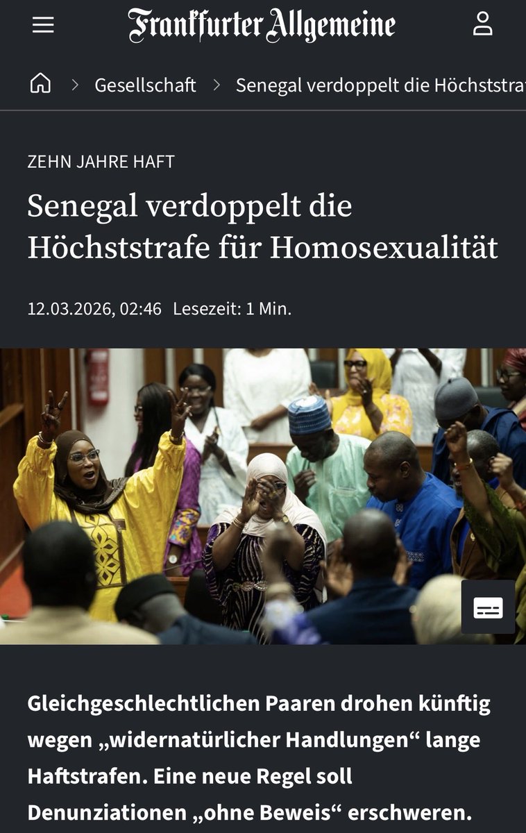 klfeuerfalter's tweet photo. 🧚♀️Ja, durchaus. Denn #Senegal hat sehr viel Entwicklungshilfe aus Europa bekommen, besonders aus Deutschland 🇩🇪. Und Senegal hat sich entwickelt, ist offen #homophob . Senegal möchte grundlos mindestens 5% der Bevölkerung im Gefängnis aufbewahren. Vielleicht sollte man diese #Extremisten #Islamisten einfach mal nicht unterstützen und dann können diese Leute sich selbst finanzieren. Dann schaltet sich der Hirnkasten vielleicht auch wieder ein . #Homophobie #Misogynie Und deren Straftäter nach Hause schicken. Ich bitte darum. Setzen Sie sich mal für Schwule ein . Das ist eigentlich die Aufgabe des Buchstaben Salates . Dafür bekommen sie Geld 💶 aus öffentlichen Hand . Aber die haben ja intern genug zu regeln, nicht wahr ? Eurere ^safe spaces^ sind nur sicher für Täter . Absolute #Kinderschutz und #Safeguarding Nieten . Schlimmer als die Kirche. Aber dafür bunter . Mir gehen Leute mit skurrilen Weltanschauungen immer mehr auf die Nerven. Man will seine Ruhe haben. Wir haben eine Stammkundin , aufgetakelt, eingebildet, die läuft stundenlang durch den Laden bis sie was zu meckern gefunden hat.Die läuft jetzt auch im Beduinenwitwen Look durch die Gegend u. hat sich heute beschwert weil angeblich zwei andere Kundinnen über sie gelacht haben. Sie fühlt sich belästigt. Ich kann das alles nicht mehr. Das hab ich ihr auch so gesagt. Es geht mir auf die Nerven. Es ist so. Soll sie in Senegal einkaufen. Die Grenzen sind offen, go Girl go ✈️