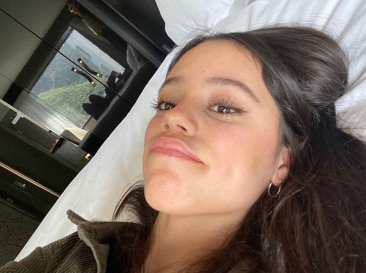 juikoyz's tweet photo. Jenna Ortega https://t.co/oT4bljhM7j