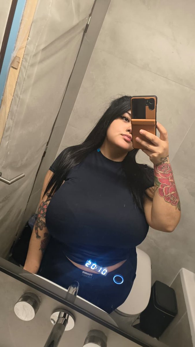 Misha Raving tweet media