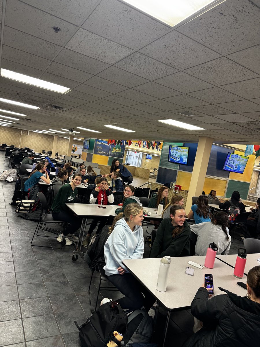 Rosemount Girls T&F/CC tweet media