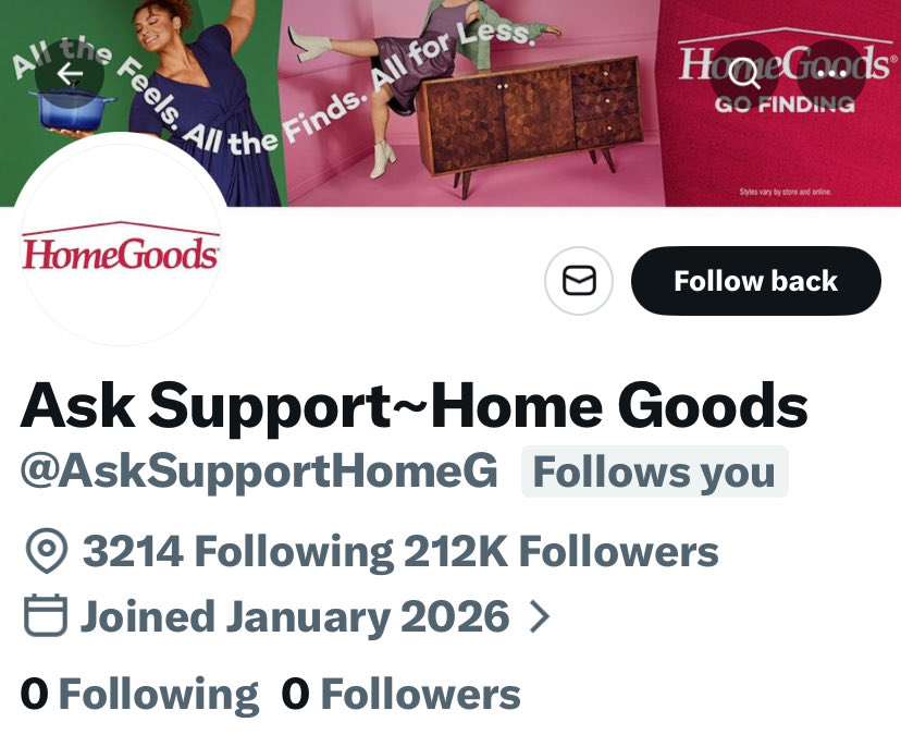 NakeFews tweet media