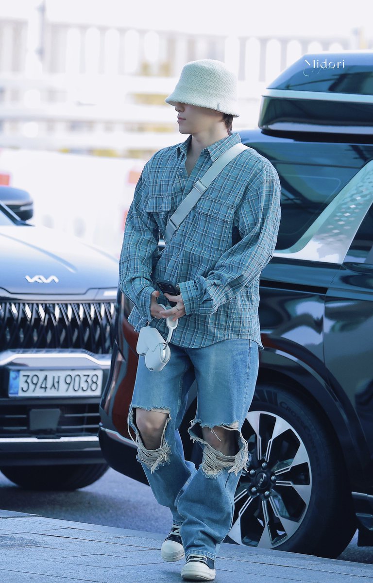 260313 ✈️

#디노 #DINO #이찬 
#세븐틴 #SEVENTEEN