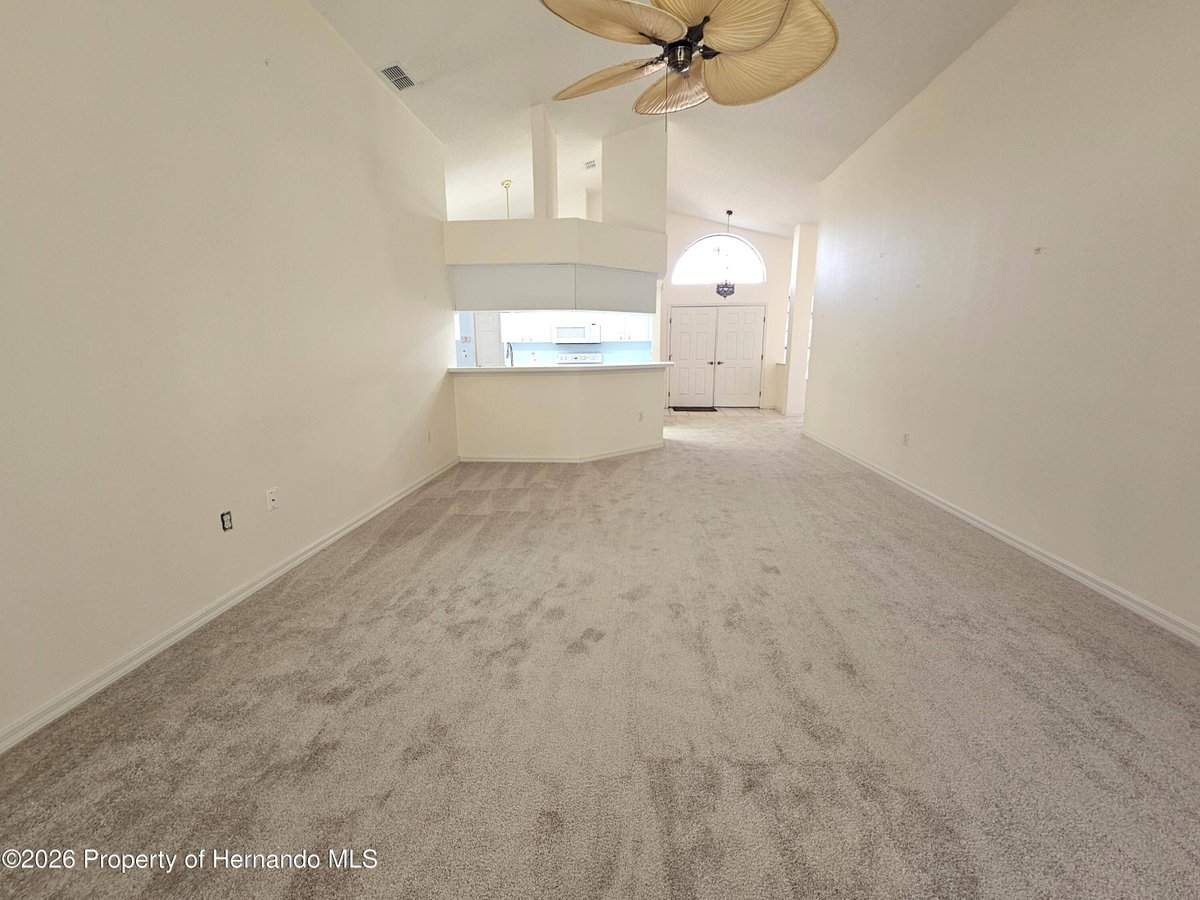 Hernandolender's tweet image. New Listing Price: $279,000
11368 Copley Court, Spring Hill, FL 34609 is a fantastic property with 3 bedrooms and 2.0 bathrooms.
See more here: peoplestrustrealestate.com/d8re3vyb