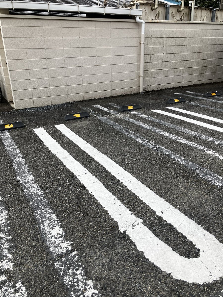 #ママ車停めてくるわ