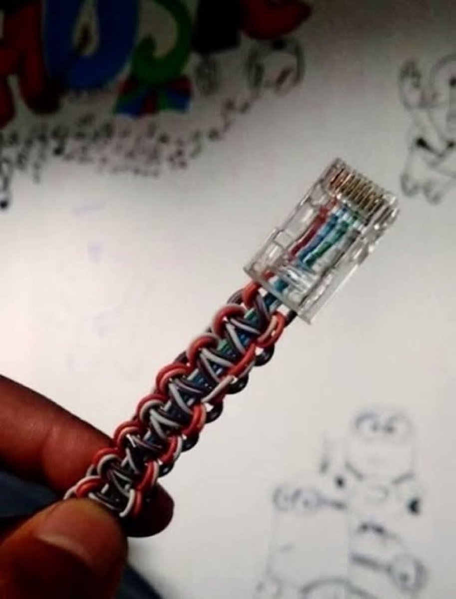 I kinda wanna make a cable like this and then test it to see just how much cross talk it would have… 🔥😂👍🏻