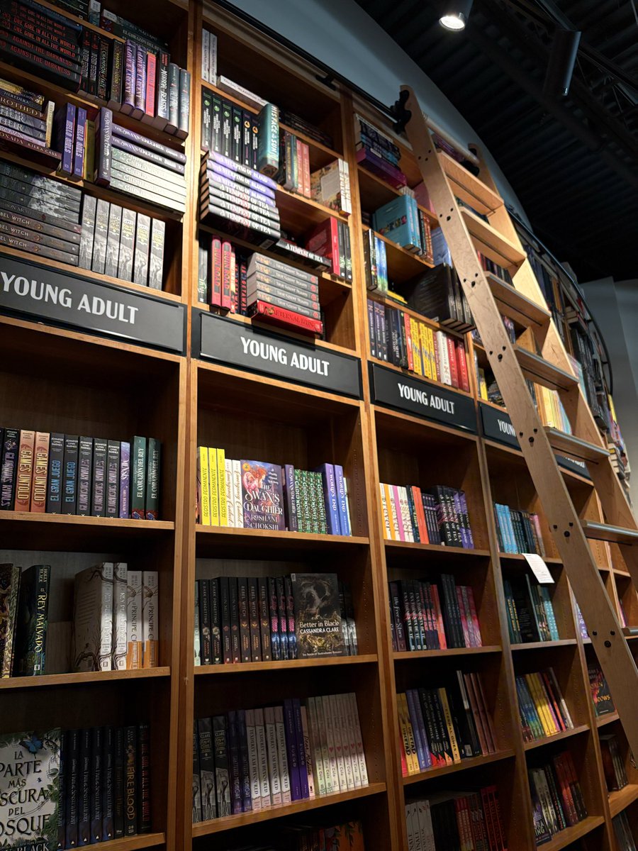 sassybutsoft's tweet photo. 📚🫧🪐 https://t.co/GDwpSdea98