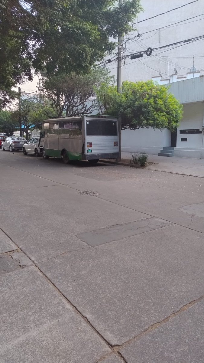 adry mtz b tweet media