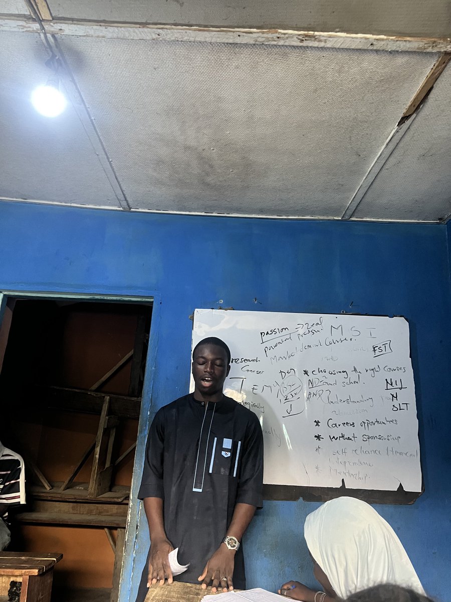 mindsettersinst's tweet photo. On Tuesday, Mind Setters Institute (MSI) held a seminar at JPeace Secondary School guiding students on life before and after WAEC &amp; JAMB, career choices, and self-reliance.
Empowering young minds for a better future. 🎓
#MindSettersInstitute #YouthEmpowerment https://t.co/Pl9VRlih1d