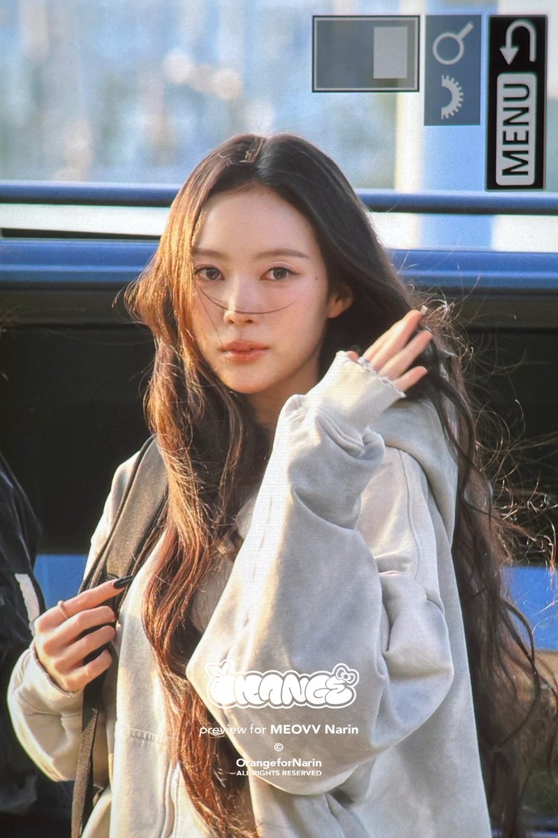 OrangeforNarin's tweet photo. 250313 오늘도넘이뻐 #MEOVV #미야오 #ミヤオ #NARIN #나린 #ナリン @MEOVV_talk https://t.co/INEu0Ijpiw
