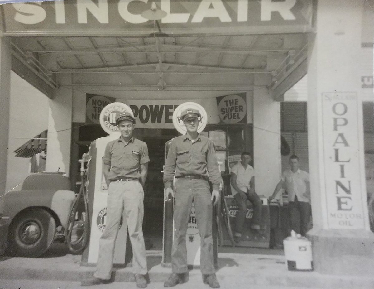 Traces of Texas tweet media