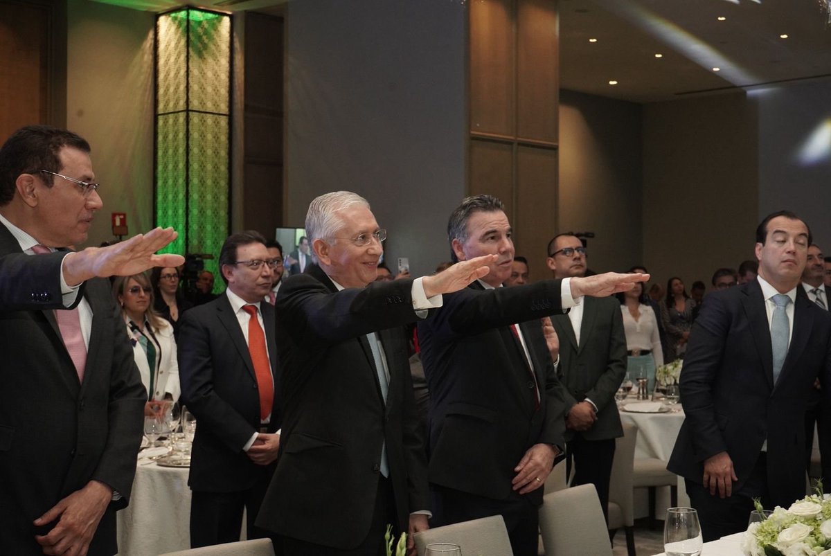 Felicito a Sergio de la Maza, Vicepresidente Ejecutivo y Director General de <a href="/TenarisTamsa/">TenarisTamsa</a>, por su elección como Presidente de la <a href="/CANACERO/">CANACERO</a>.

Desde la <a href="/CTM_MX/">CTM Nacional</a> seguiremos impulsando el diálogo entre industria y trabajadores para fortalecer la competitividad, la inversión y el