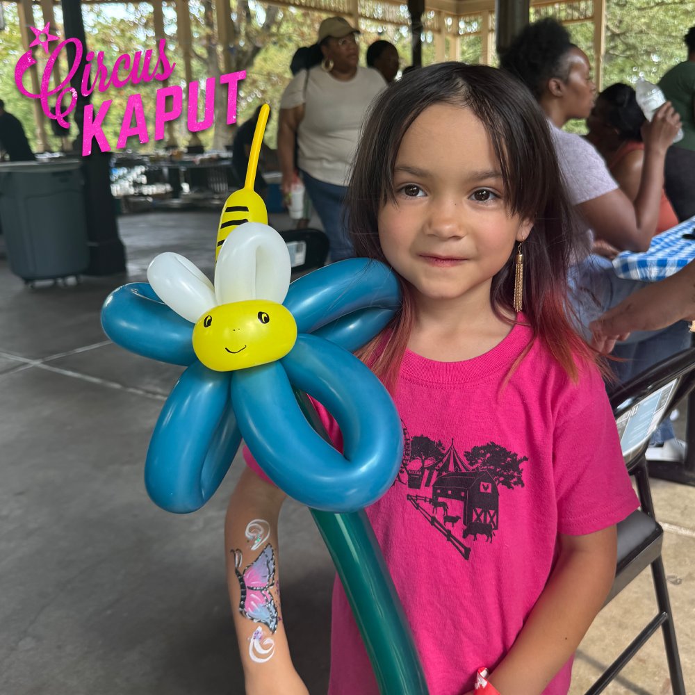 Balloon Animals and Face Painting - top selling services because every kid loves them! 📆 Don't wait too long - we book up 2-4 weeks in advance! #facepainting #balloontwisting #balloonanimals #stlouis