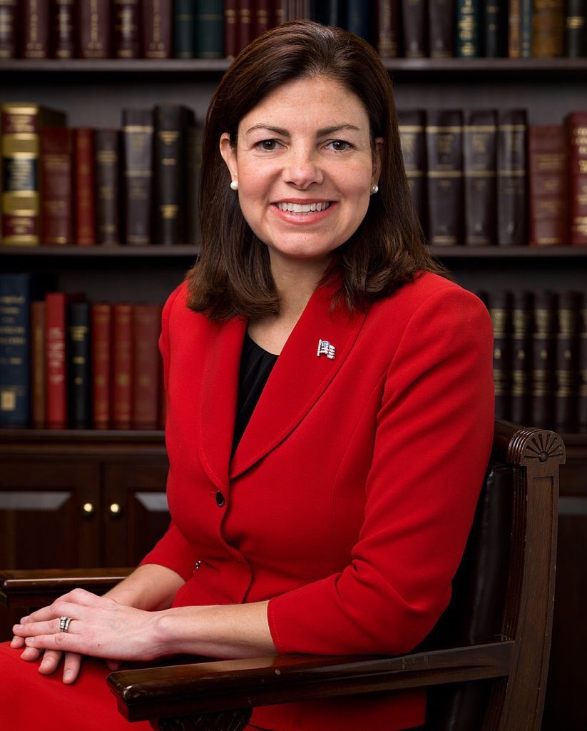 JackFromHollis's tweet image. Kelly Ayotte went from both sides to not on our side. #OpenBorders #NoEnforcement #NHPolitics