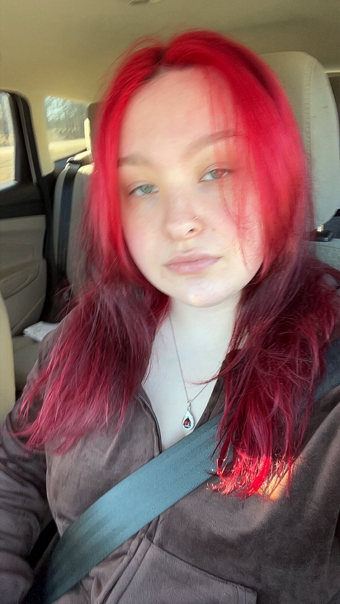 卌RED GRAVE卌 tweet media