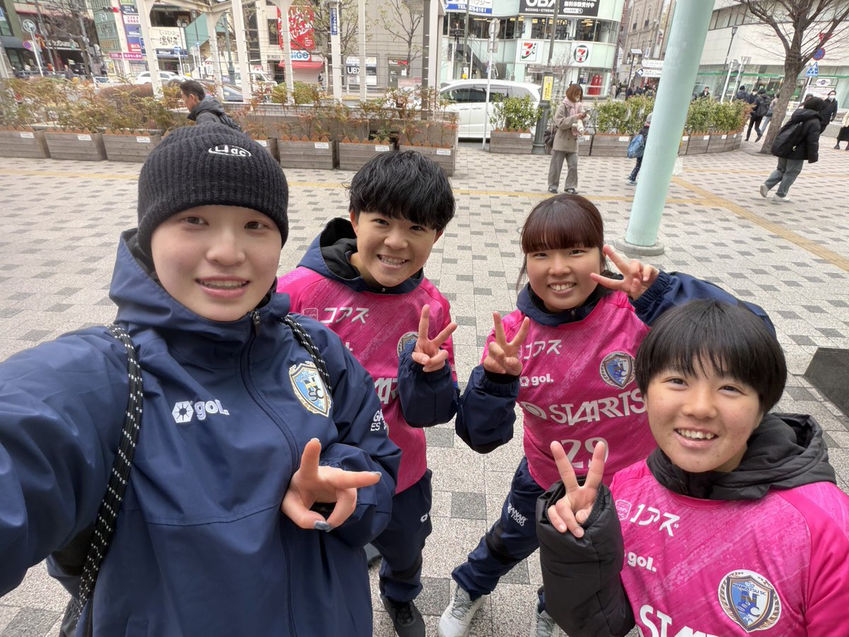 wings_sc's tweet photo. 配布完了しました💪

西葛西駅をご利用のみなさん、
朝の忙しい時間にチラシを受け取っていただきありがとうございました！
3/15またお会いしましょう！

【スターツ スペシャルマッチ】
🔥春のワクワクフェス🔥
https://t.co/GbiIwxUkGz⁠�
3/15はぜひえどりくフィールドへ！⚽✨
#南葛SCウイングス
#NEXTSTAGE
#西葛西駅
#えどりくフィールド
