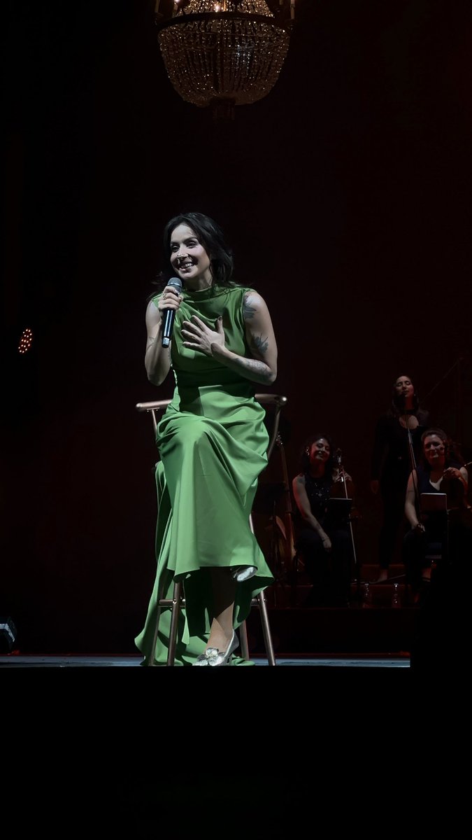 ℭ𝔞𝔭𝔯𝔦𝔠𝔬𝔯𝔫𝔦𝔞 ꫂ ၴႅၴ tweet media