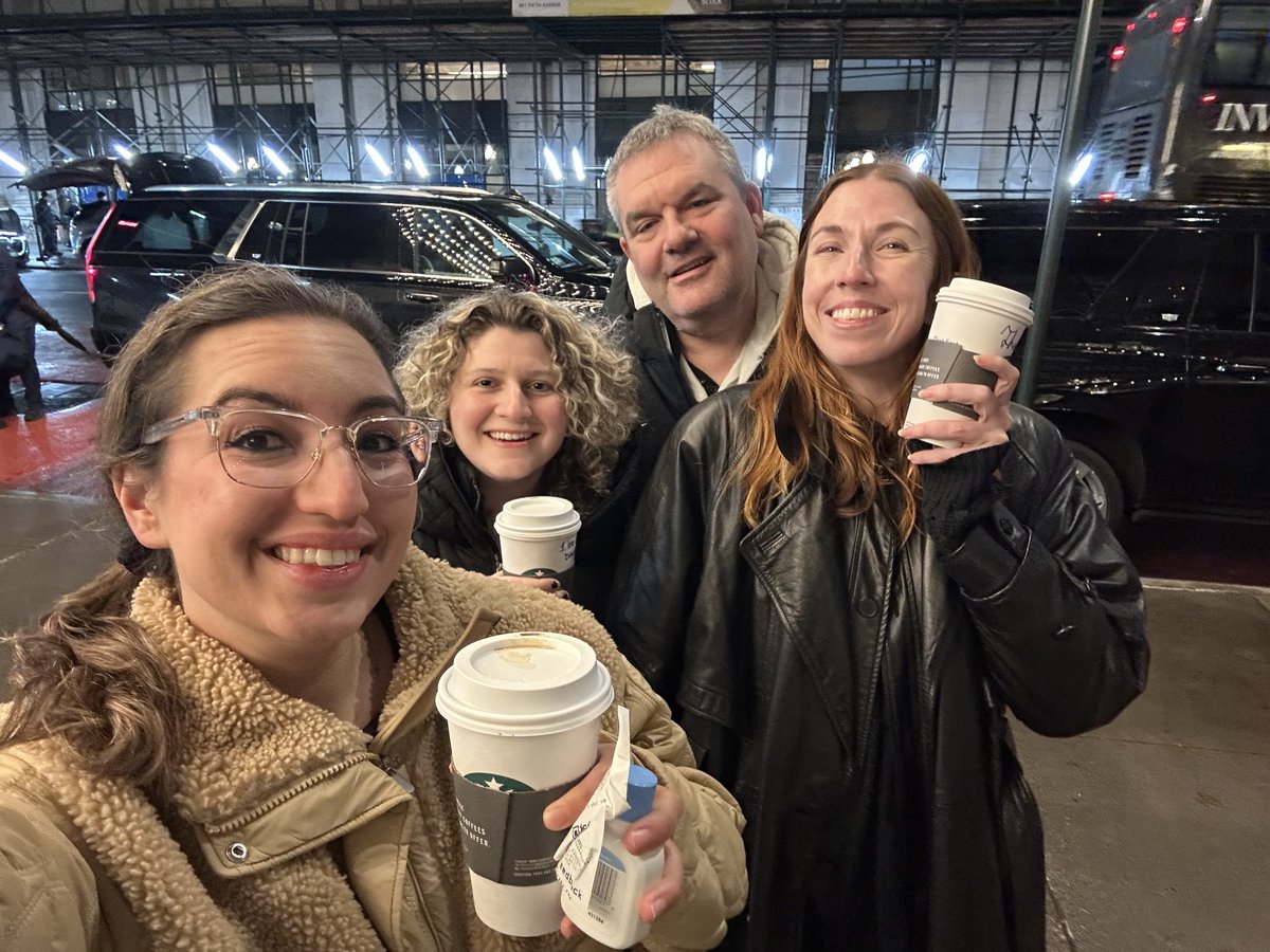 Alexa Philippou tweet media