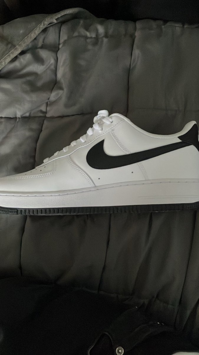 BigCheasyyy314's tweet image. In love such an #airforceone junkie brand new ho