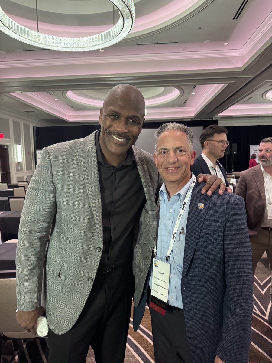 Eric Boles tweet media