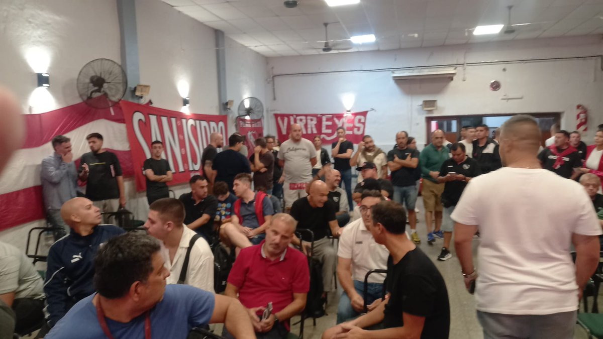 SIEMPRE DEL ROJO tweet media