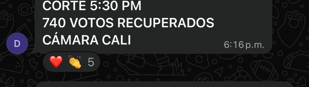 Derianale1's tweet photo. @Mamertos0  la tarea en Cali sigue en pie estamos recuperando día a día los votos de la ciudadanía, como abogados estamos apoyando este proceso que no ha sido fácil.  Esperamos seguir en pie de lucha y con la fe de seguir aportando al proceso. @petrogustavo @colombia_hist https://t.co/IdaQ5dmty1