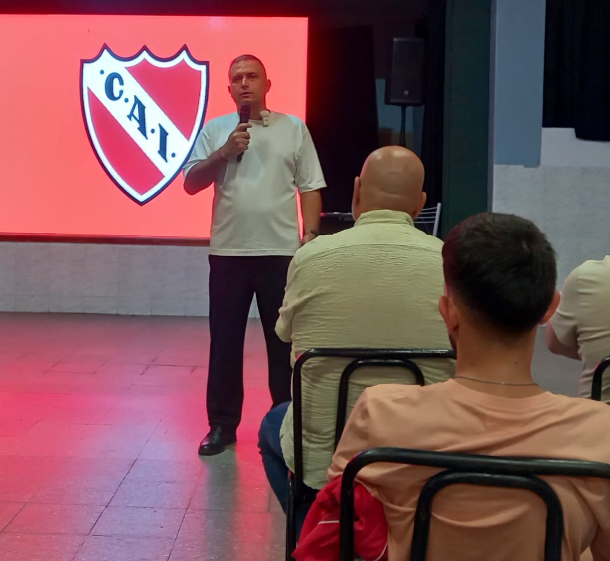 SIEMPRE DEL ROJO tweet media