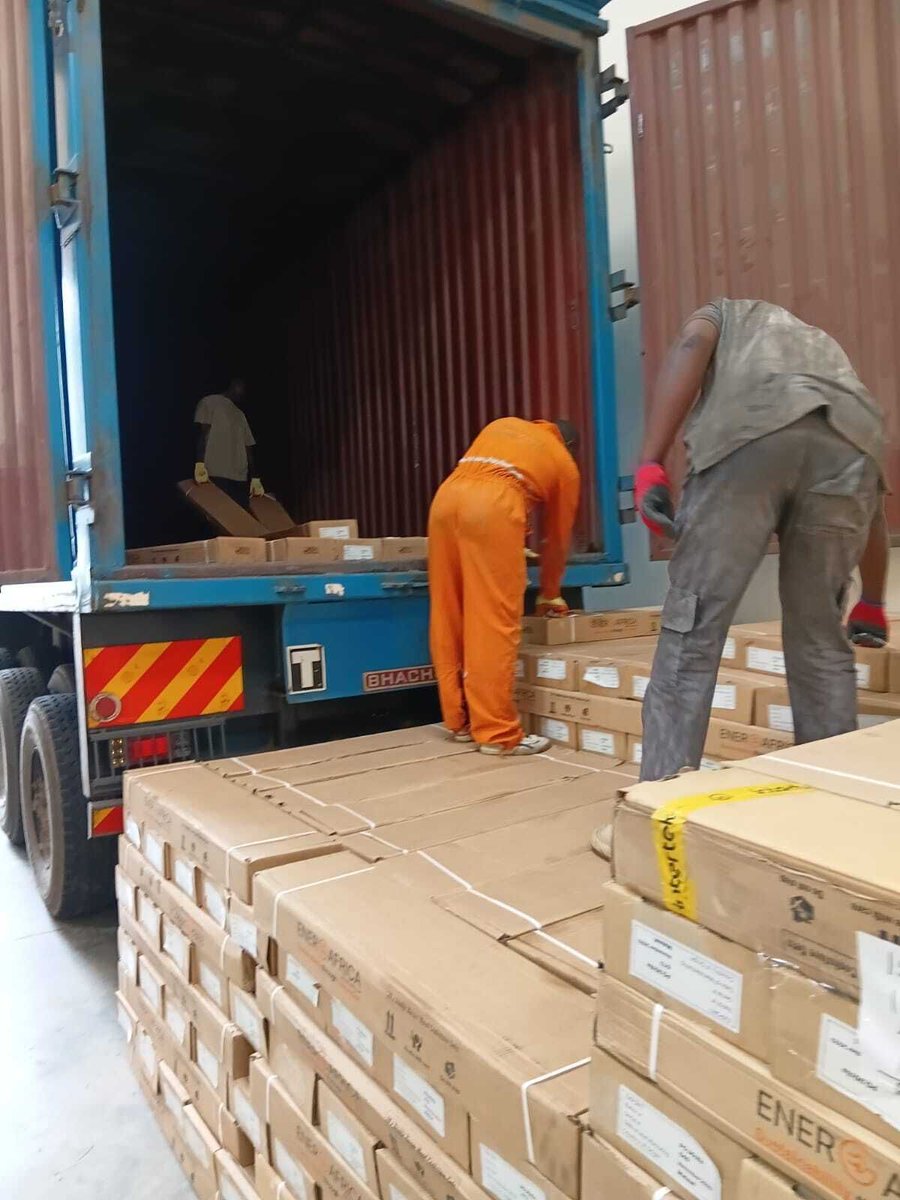 wakah_logistics's tweet image. Need container transport for exports from Kenya?

Wakah Global Logistics provides expert support with documentation, compliance, customs clearance &amp;amp; doorstep delivery.

📞 +254 769 863 108
🌐 wakahlogistics.com

#ContainerShipping #KenyaExports #FreightForwarding