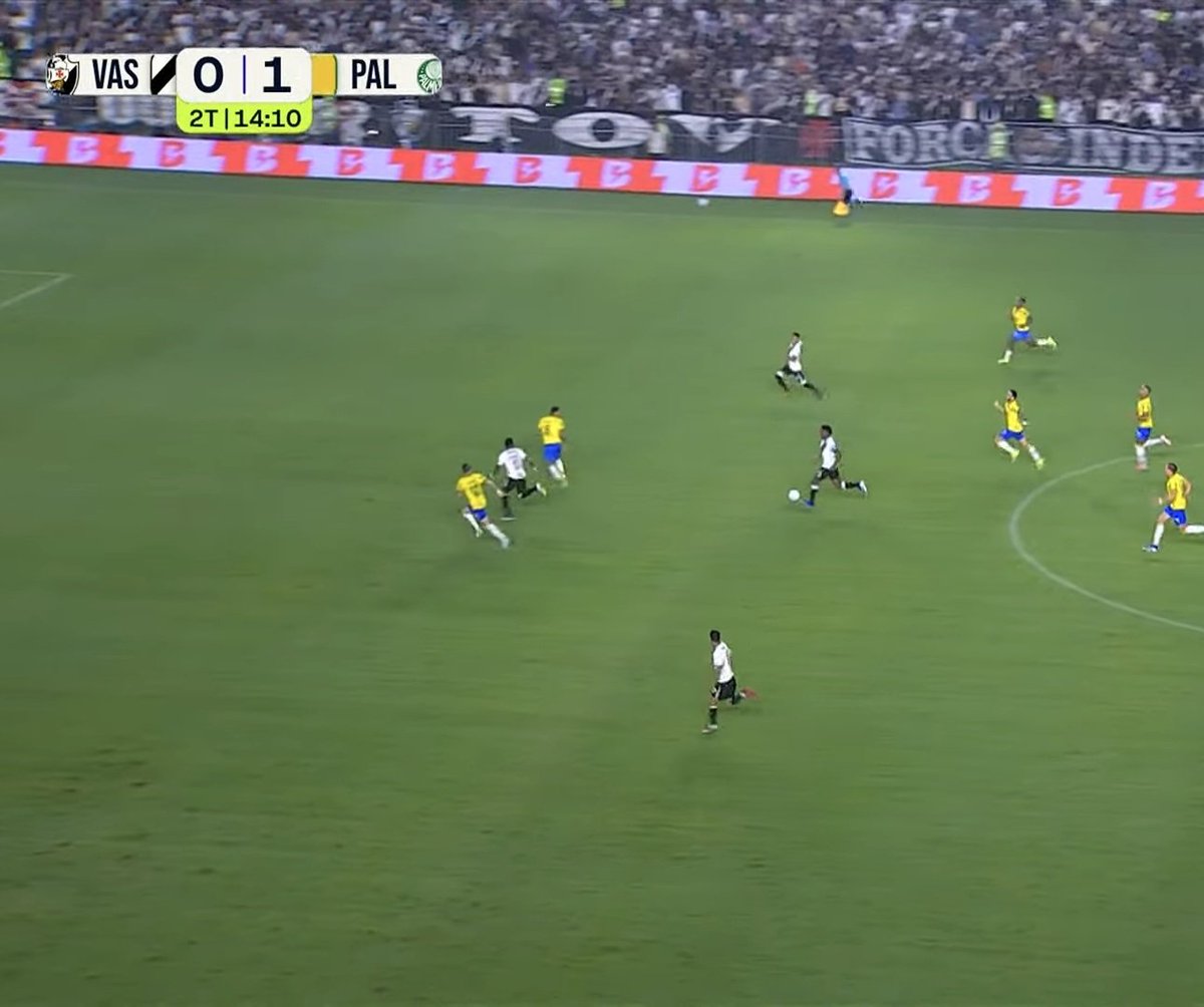 ✠Estagiário do VASCO✠ tweet media