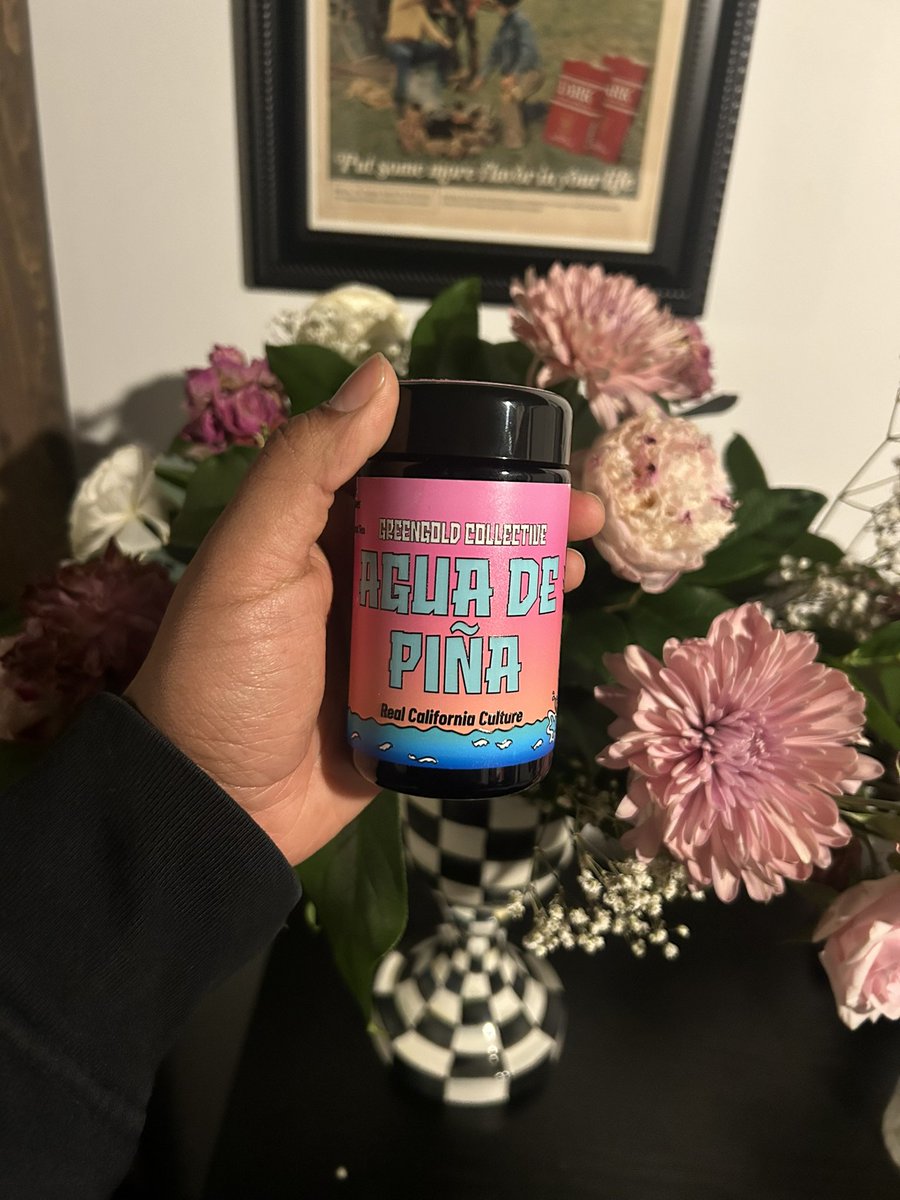 Bones24_'s tweet photo. Tonights smoke Agua De Piña 
By GreenGold Collective https://t.co/oYZOiGa27v