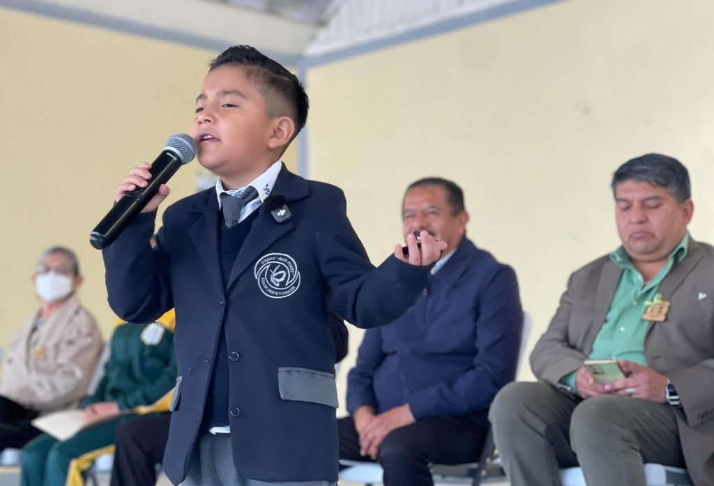 IvnZarco4's tweet photo. Gracias por creer en la educación, gracias por ser parte de este proyecto y gracias por caminar junto a nosotros. ¡Gracias #ProgresoDeObregón!🤝🏻
#DejandoHuella
#JuventudQueTransforma https://t.co/KhlgxPhVgP