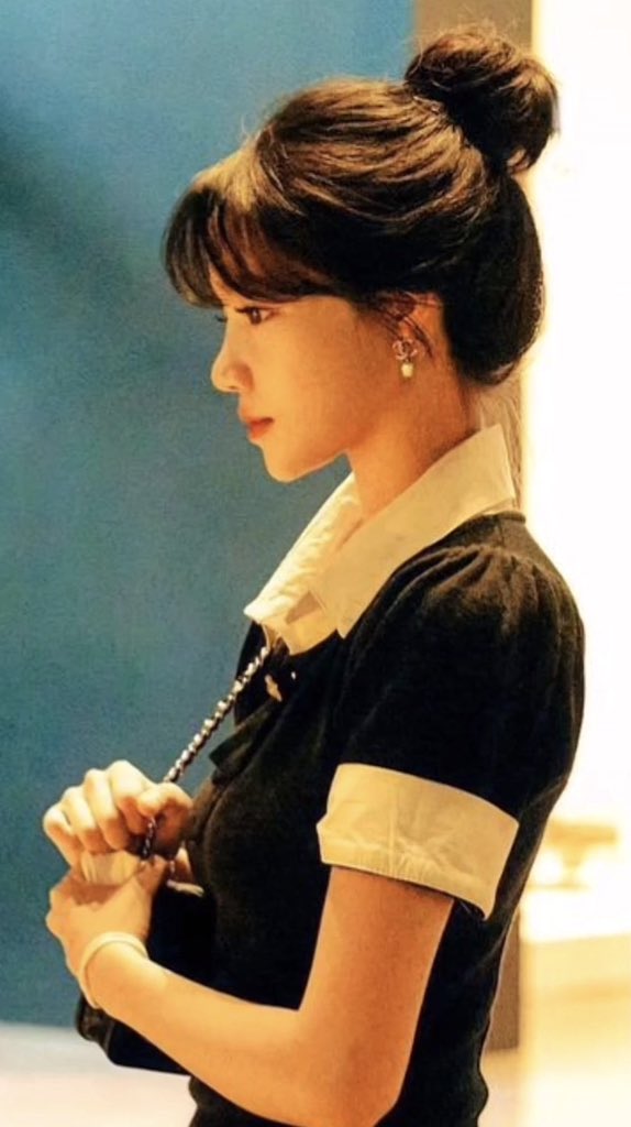 glassluv_'s tweet photo. 비주얼 미쳤냐 유리ㅠ https://t.co/pzfiZZeyd6