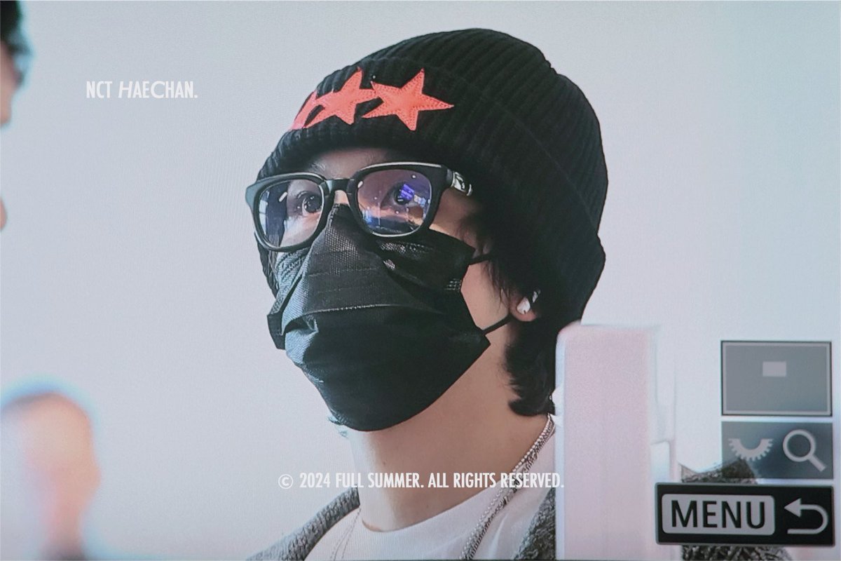 𝖿𝗎𝗅𝗅𝗌𝗎𝗆𝗆𝖾𝗋. tweet media