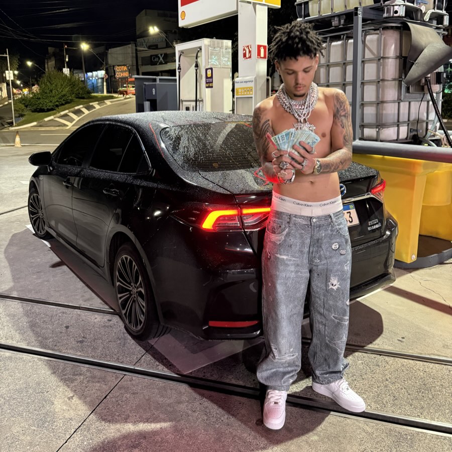trapcit0u's tweet photo. 🚨Tchelo acaba de lançar a nova mixtape “XXL”

O projeto conta com 14 faixa, prod RETROBOY https://t.co/vUOD1S6XiP