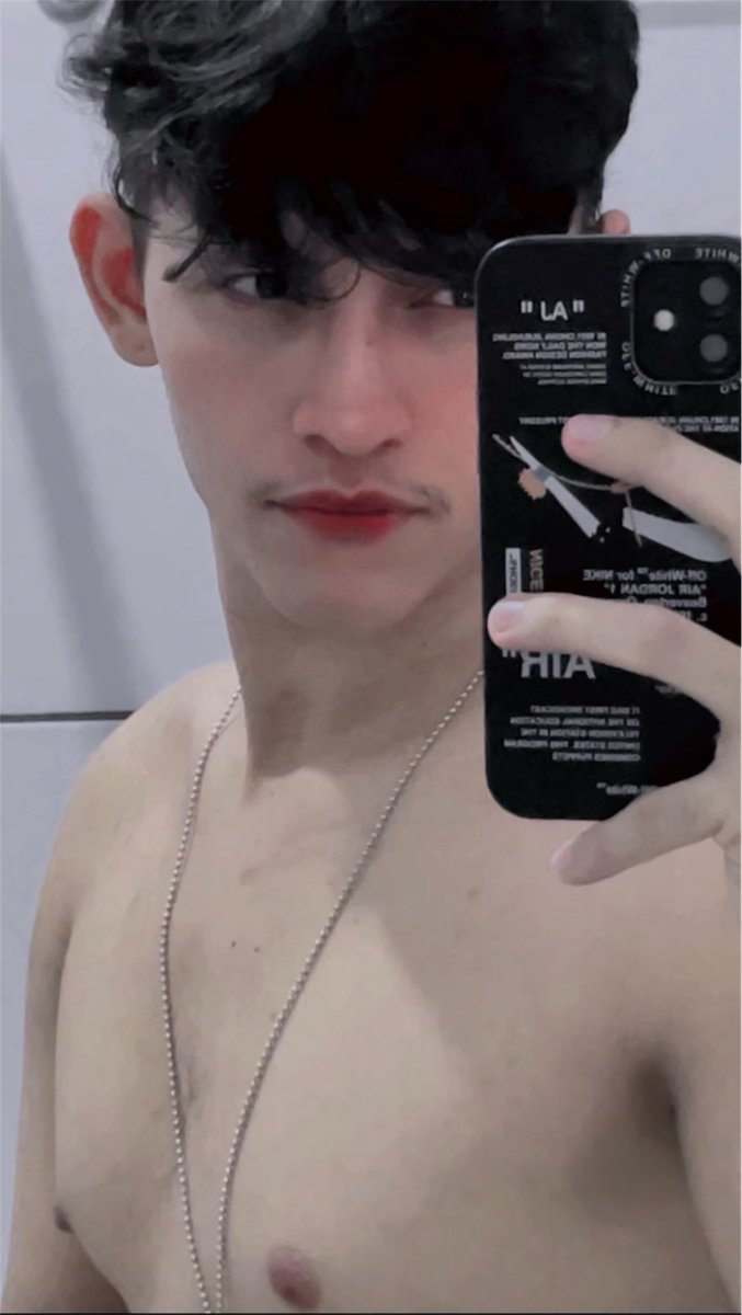 SAM 🦊 tweet media