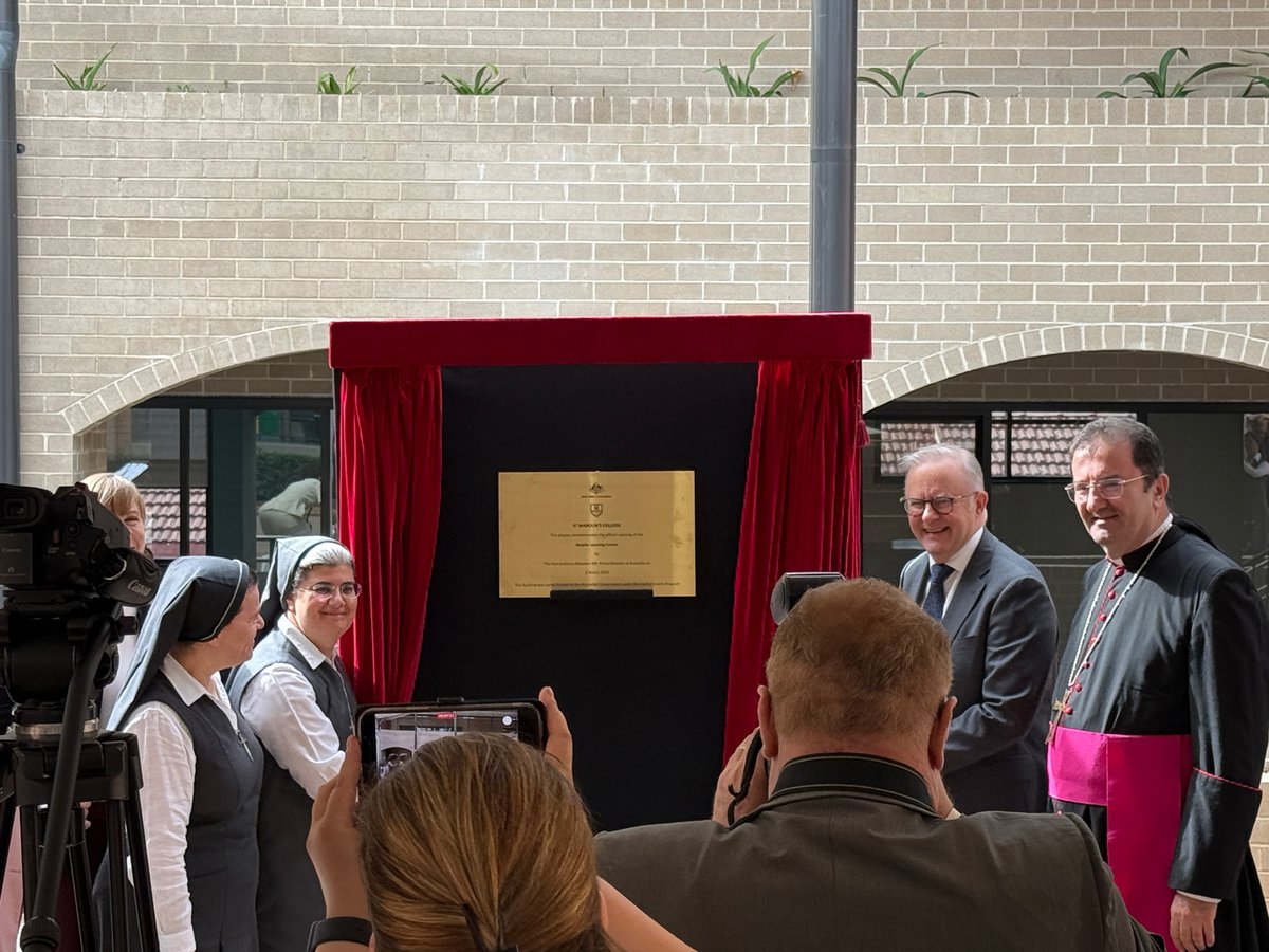 leaf_arch's tweet photo. Block D at St Maroun’s College opened with a vibrant Lebanese welcome, festive music and generous hospitality. Inside, flexible classrooms, collaborative hubs and tech-rich labs support contemporary learning, part of a master plan shaping the campus’s future. #SchoolDesign https://t.co/SV4WLxIFJS