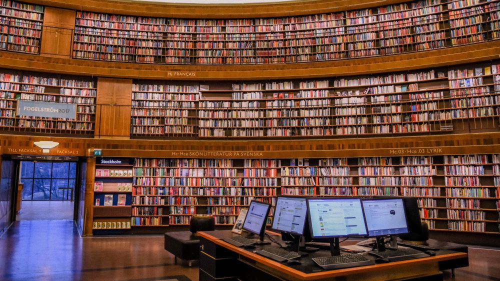 Retraction Watch tweet media