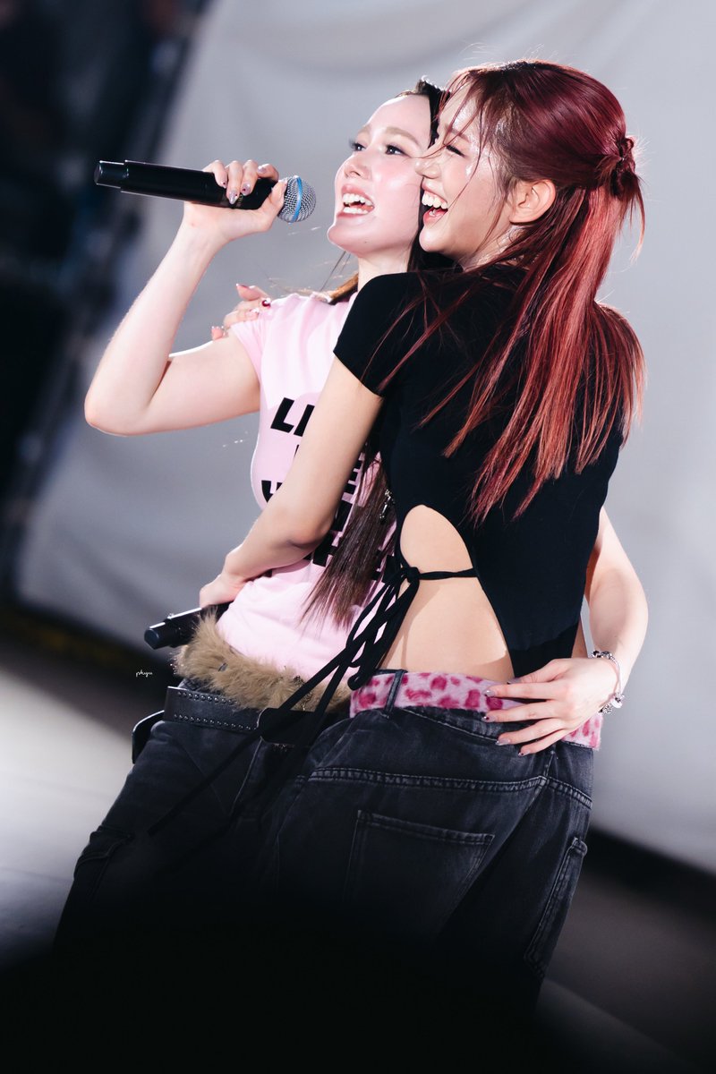 แม่และเด็ก 🩷🤏🏻

#FELIZZPawsUpStage3
#sangtsangt #yolochari