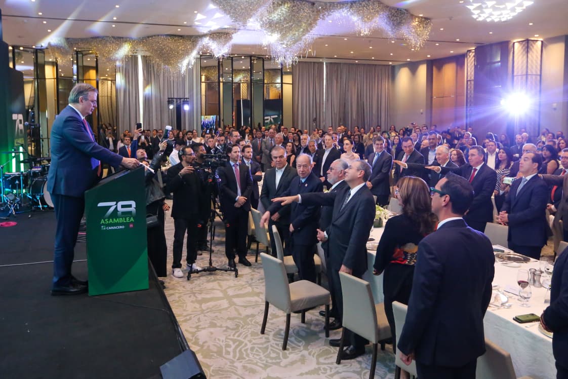 Economía México tweet media