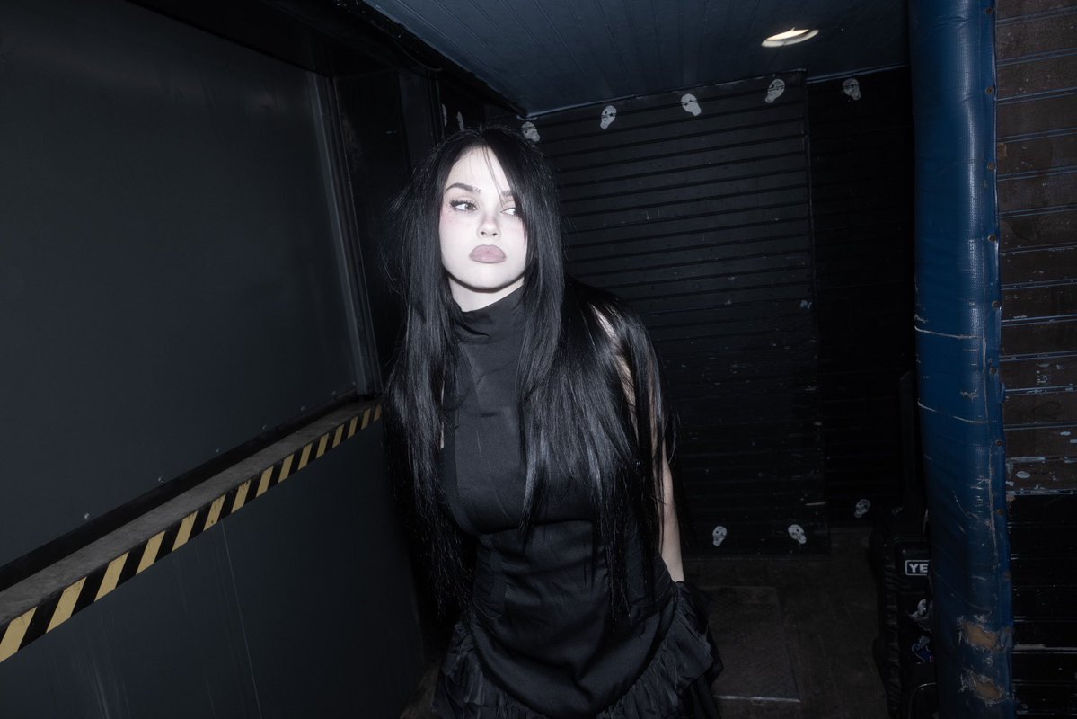 MAGGIE LINDEMANN tweet media