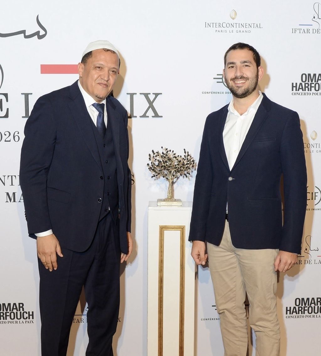 Simon Moos tweet media