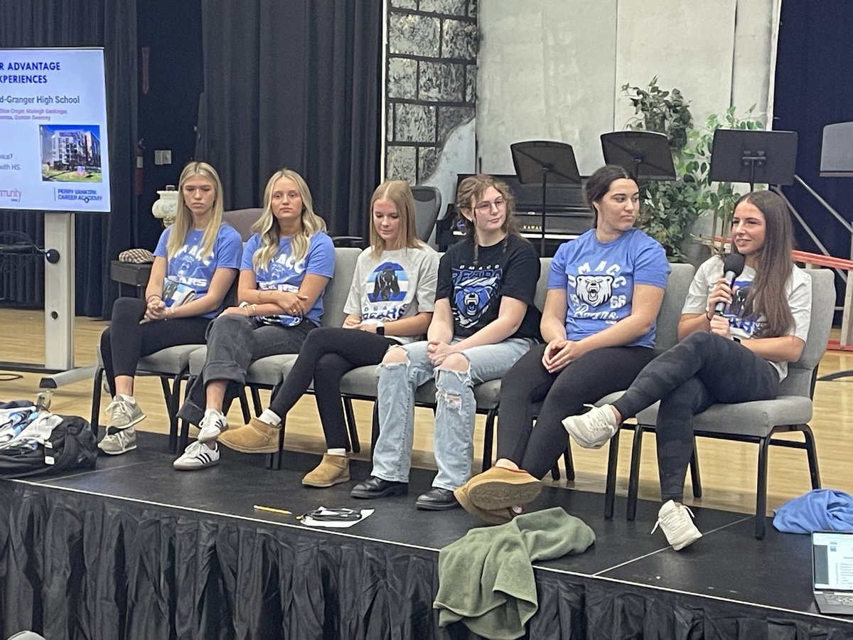 DMACC Perry VanKirk Center tweet media