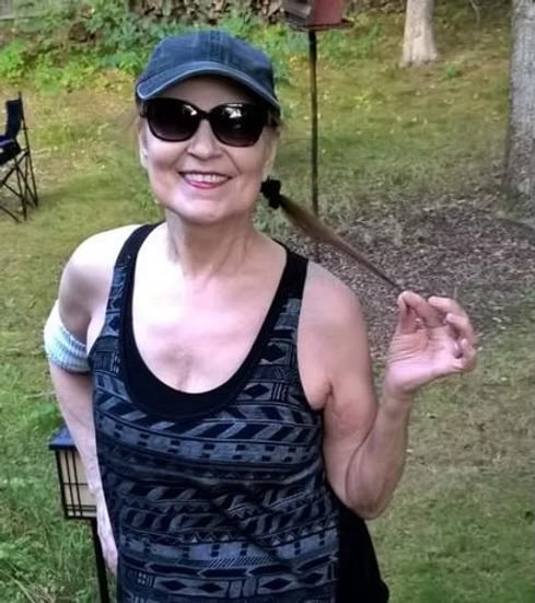 StopEatingDogs_'s tweet photo. We’re celebrating an incredible woman who has helped #DuoDuoProject from the very beginning, Marcia Huyette. Please join us in thanking Marcia for everything she has done for animals! 

You can and help us #EndDogAndCatMeatTrade! Join the #DuoDuoPack! 🐾

https://t.co/JjMPprMf1T https://t.co/N1zvJVsfmG