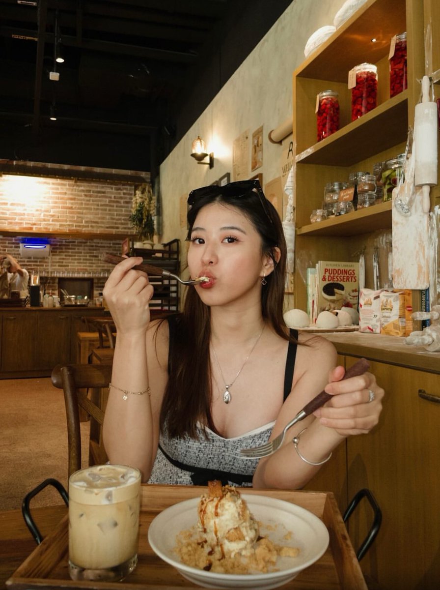 chindo64's tweet photo. 👩: alvenia https://t.co/n67CqObTFZ