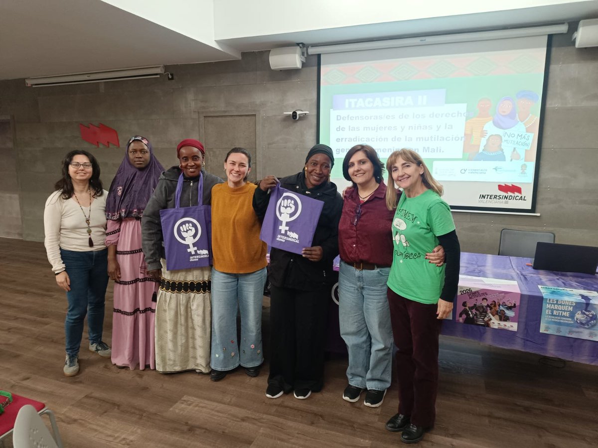 DonesIntersindical tweet media