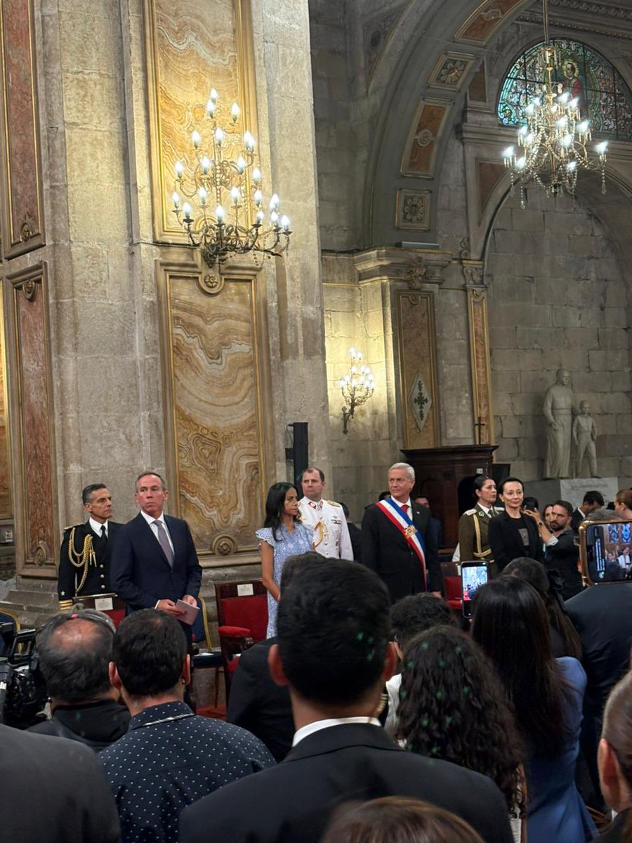 PLenChile tweet media